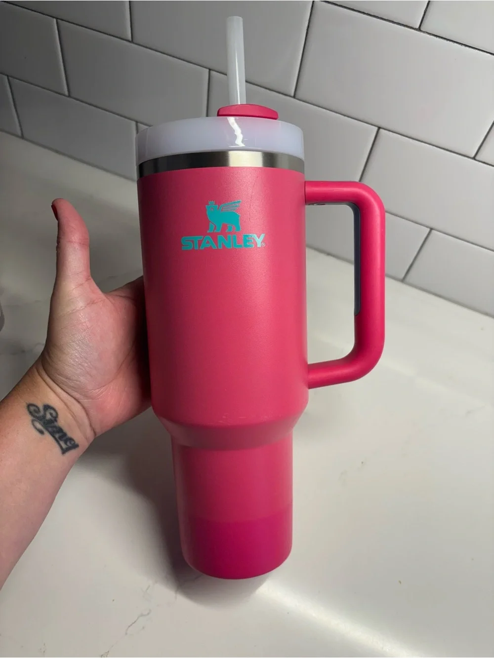 🚨LAST DAY on Posh- Stanley Pink/teal tumbler with Handle and White Lid straw - Picture 4 of 6